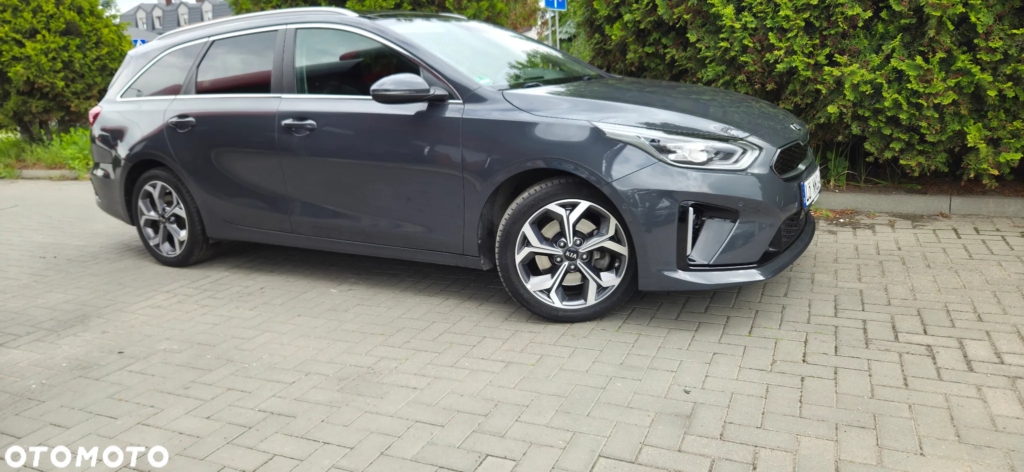 Kia Ceed 1.6 GDI PHEV L Business Line DCT - 16