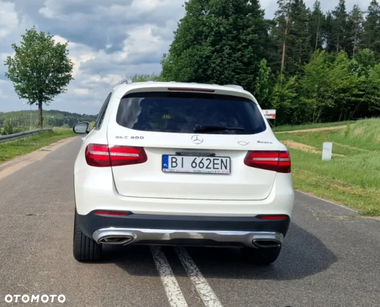 Mercedes-Benz GLC 300 4Matic 9G-TRONIC Exclusive - 6