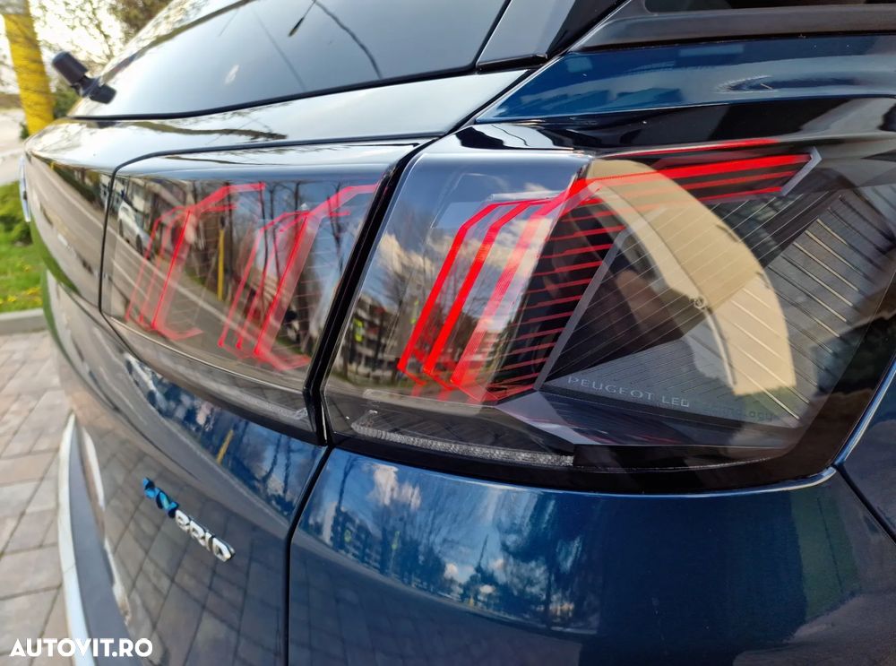 Peugeot 3008 225 e-EAT8 Allure Pack - 28
