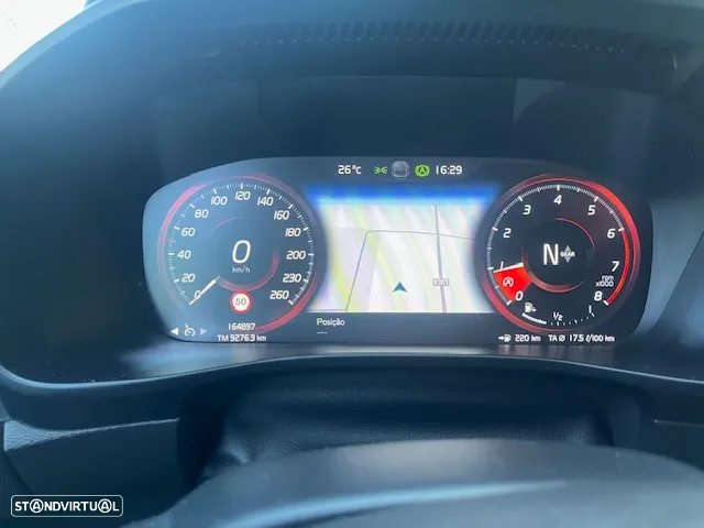 Volvo XC 40 1.5 T3 Momentum Tech Edition - 10