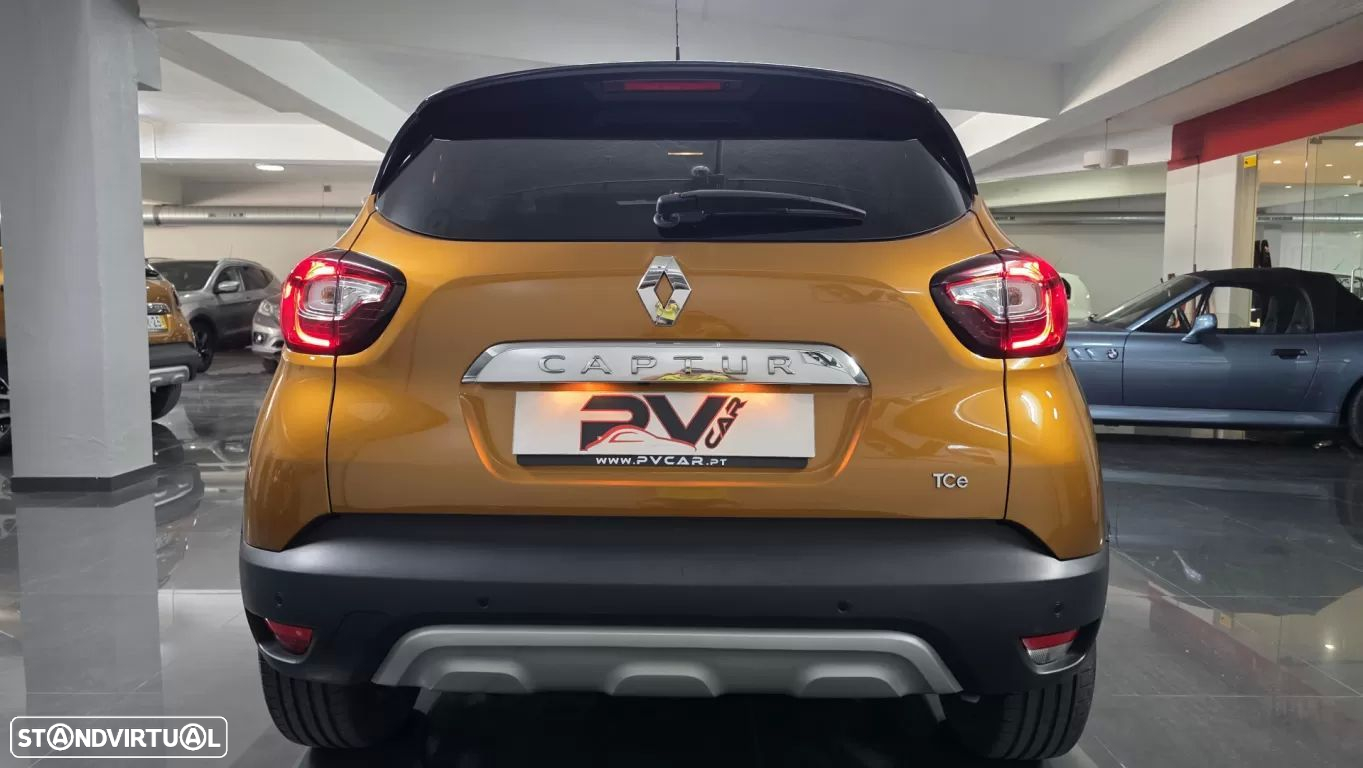 Renault Captur 0.9 TCE Exclusive XMOD - 19