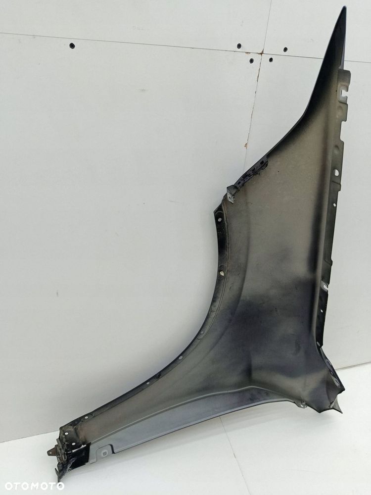 BMW X1 F48 PRAWY PRZEDNI BŁOTNIK 668 - 10