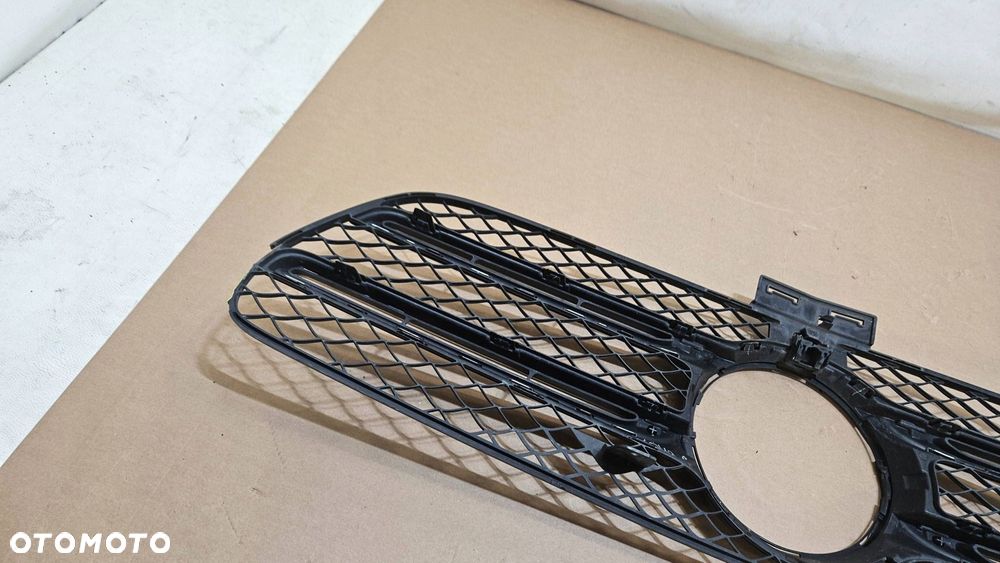grill atrapa mercedes gle 166 w166 a1668880260 - 9