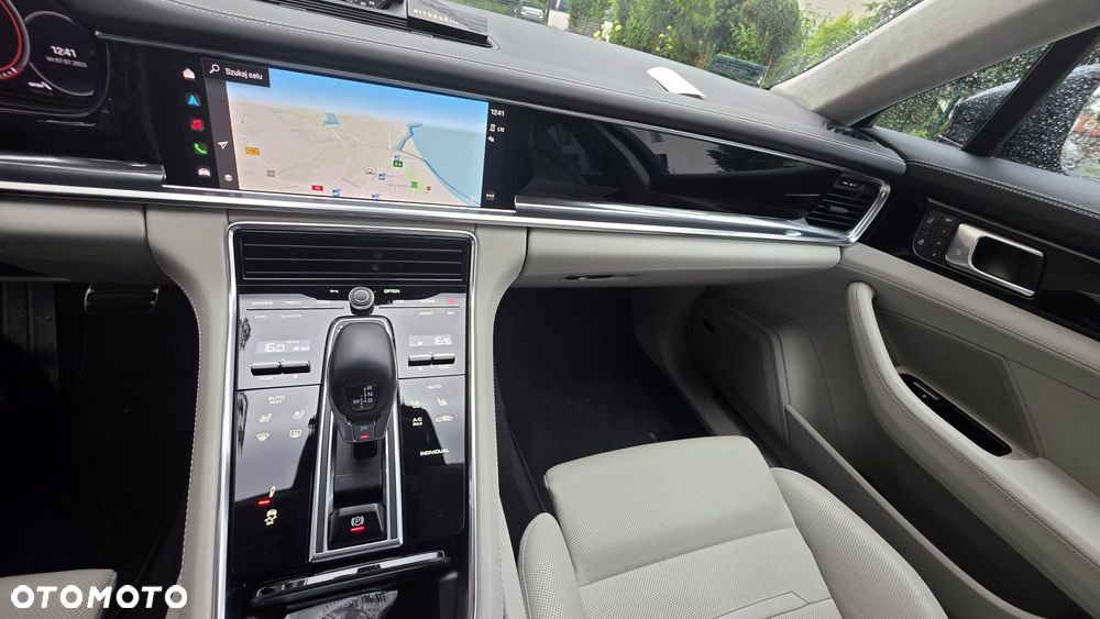 Porsche Panamera - 7