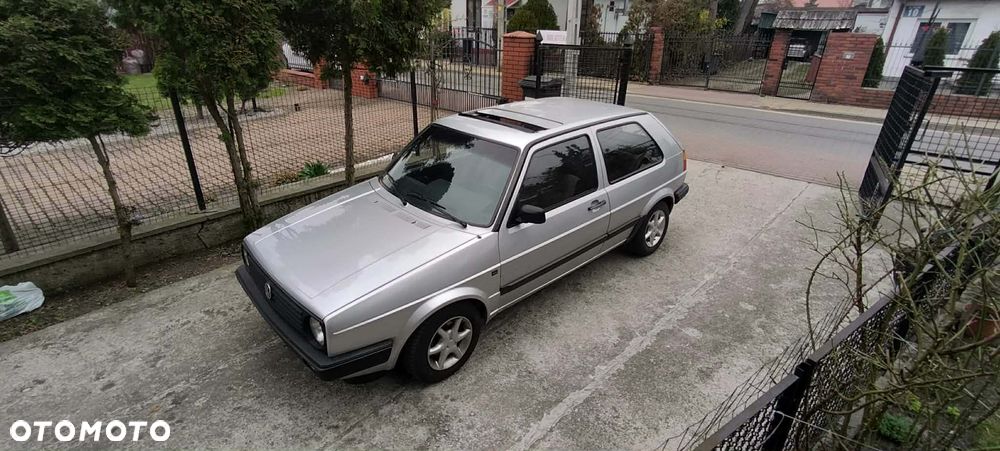 Volkswagen Golf 1.6 CL - 2