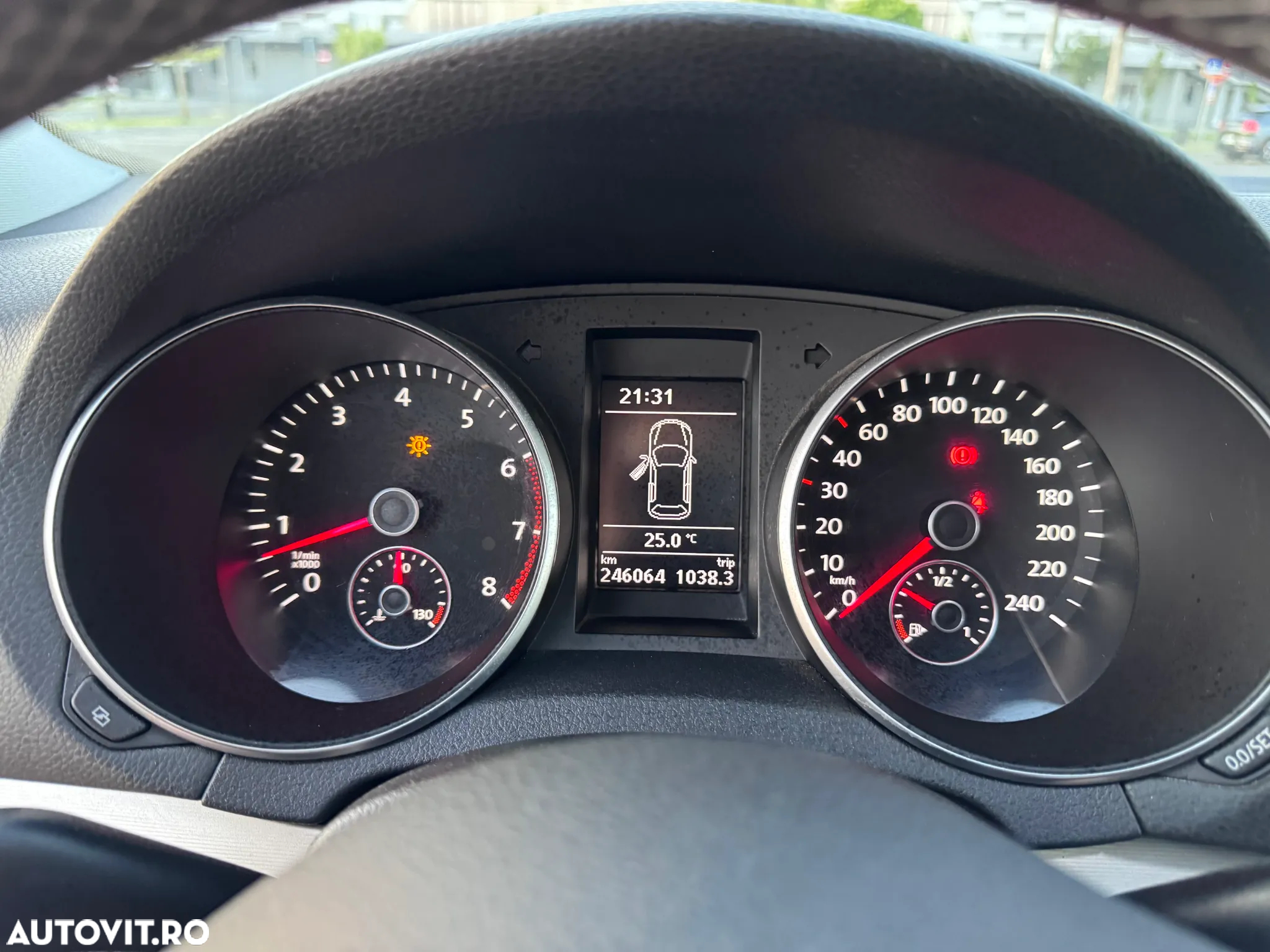 Volkswagen Golf 1.4 TSI Comfortline - 12