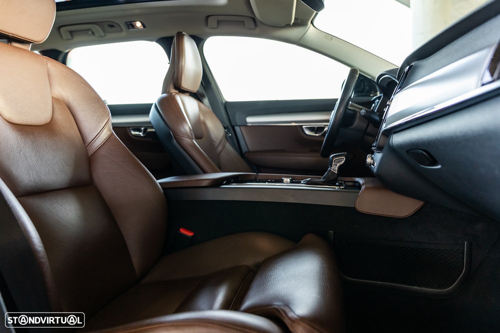 Volvo V90 D4 AWD Geartronic - 19