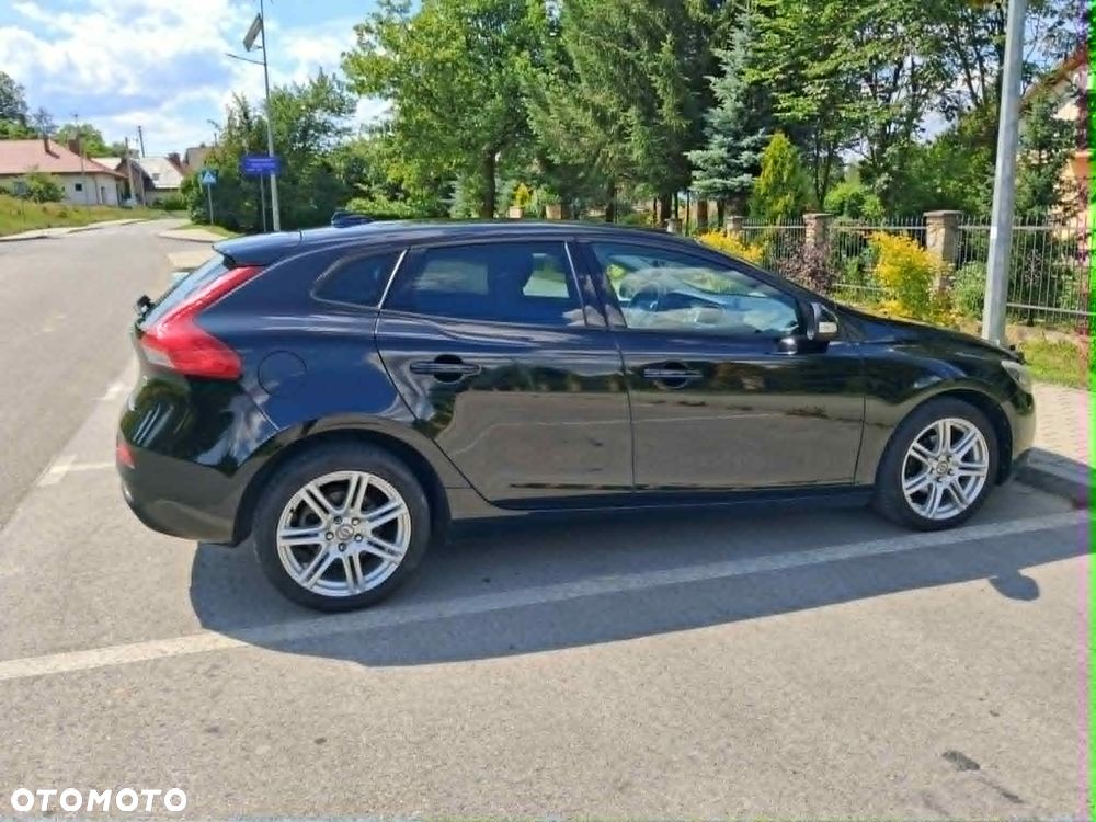 Volvo V40 D2 - 1