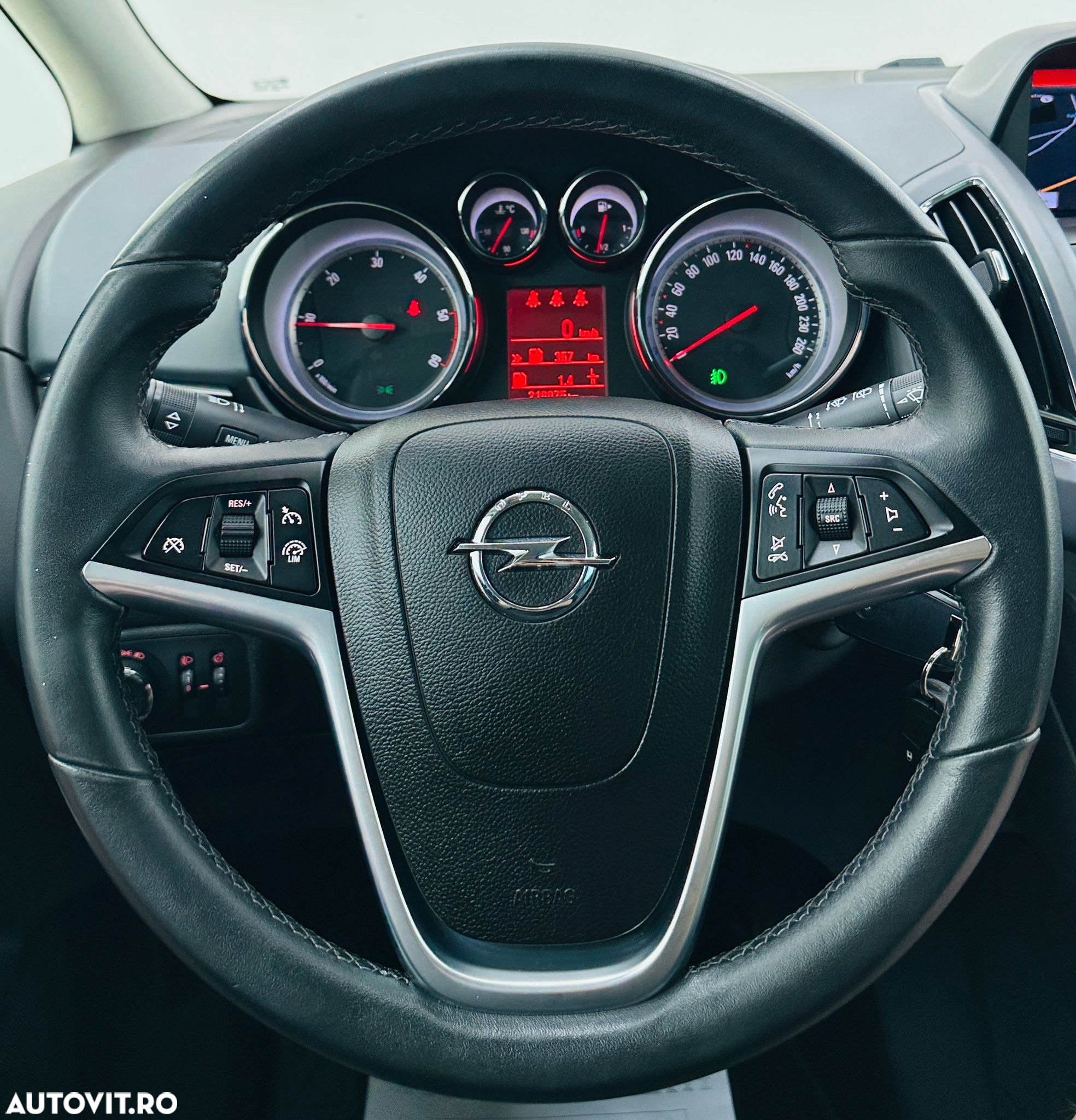 Opel Zafira - 40