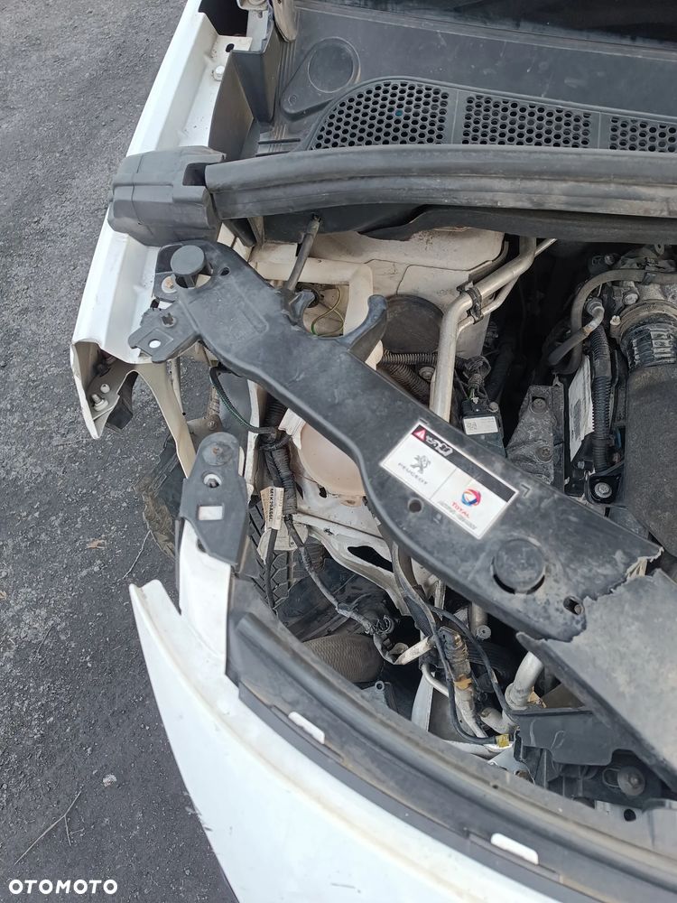 Peugeot Rifter 1.5 BlueHDI Allure Pack S&S - 5