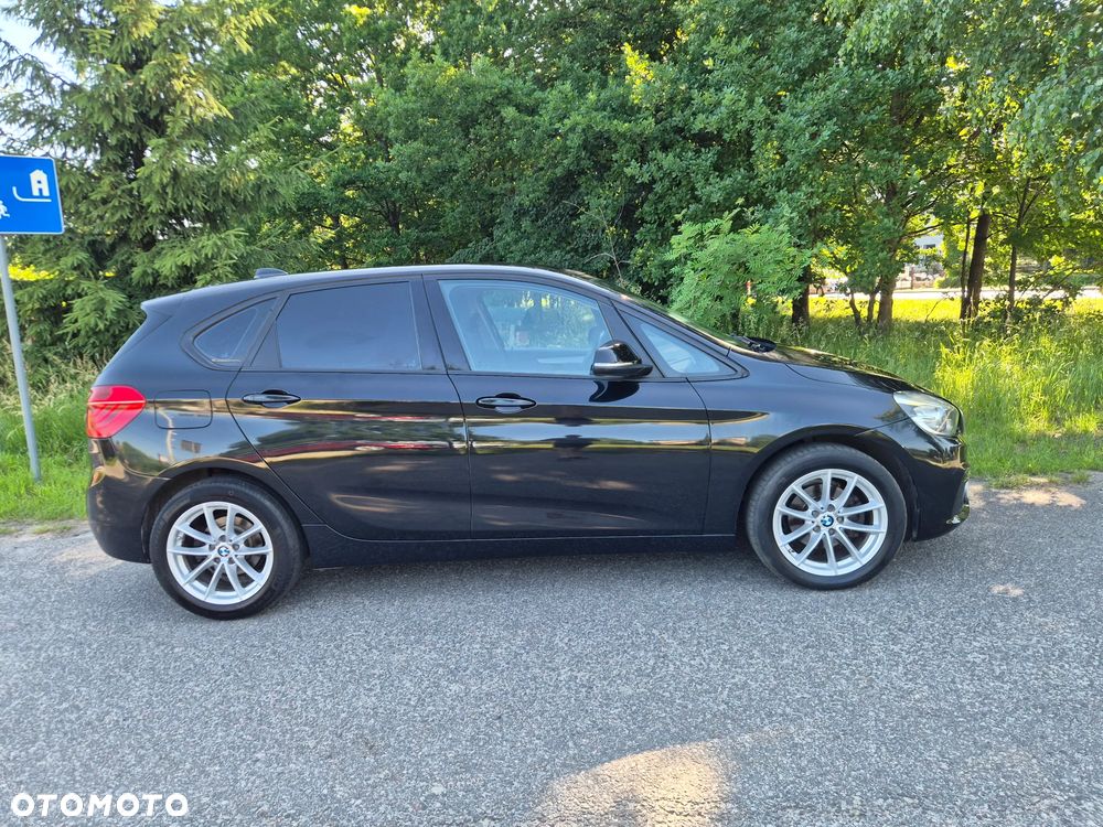 BMW Seria 2 216d Sport Line - 19