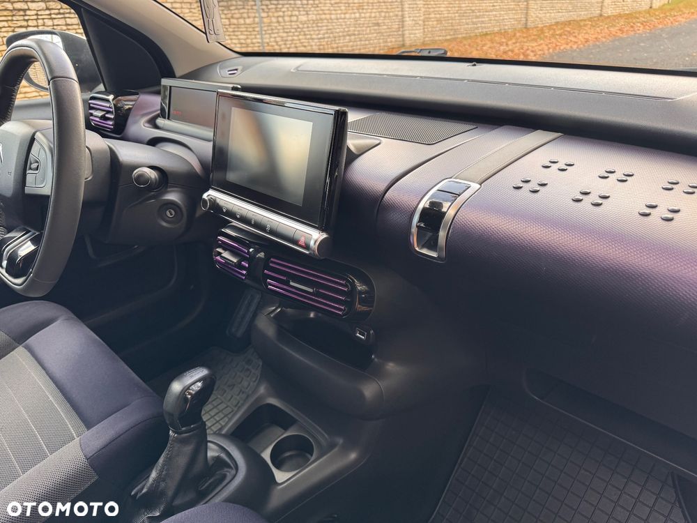 Citroën C4 Cactus 1.2 PureTech Shine S&S - 18