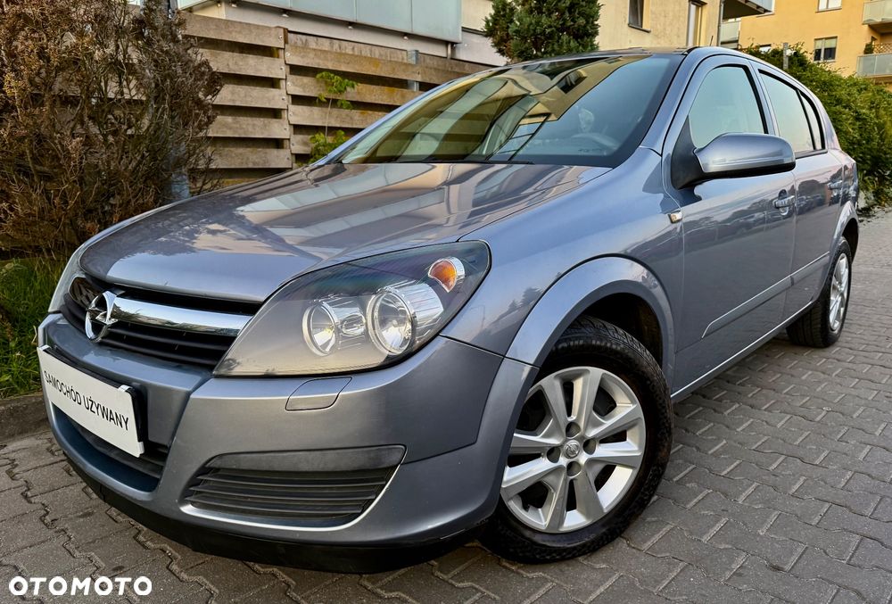 Opel Astra 1.4 NJoy - 9