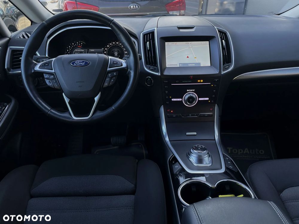 Ford S-Max 2.0 EcoBlue Titanium - 37