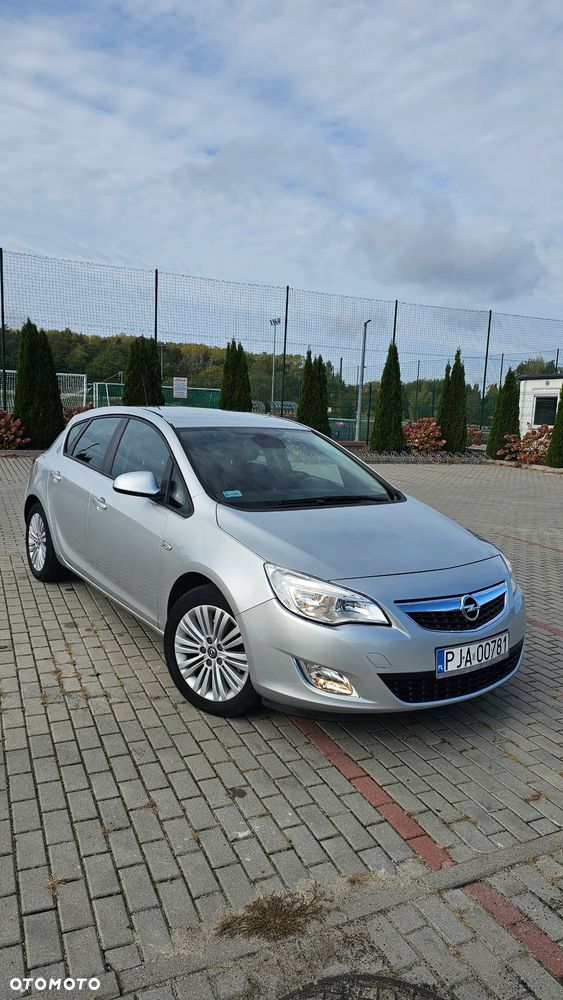 Opel Astra 1.7 CDTI ecoFLEX - 1