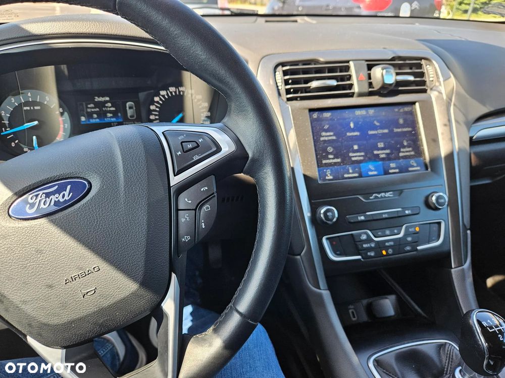 Ford Mondeo 1.5 EcoBoost Titanium - 3