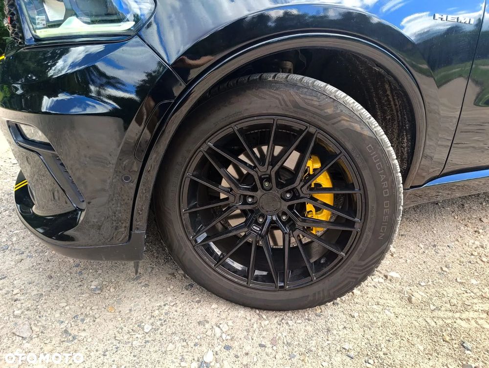 Dodge Durango 5,7 R/T - 18