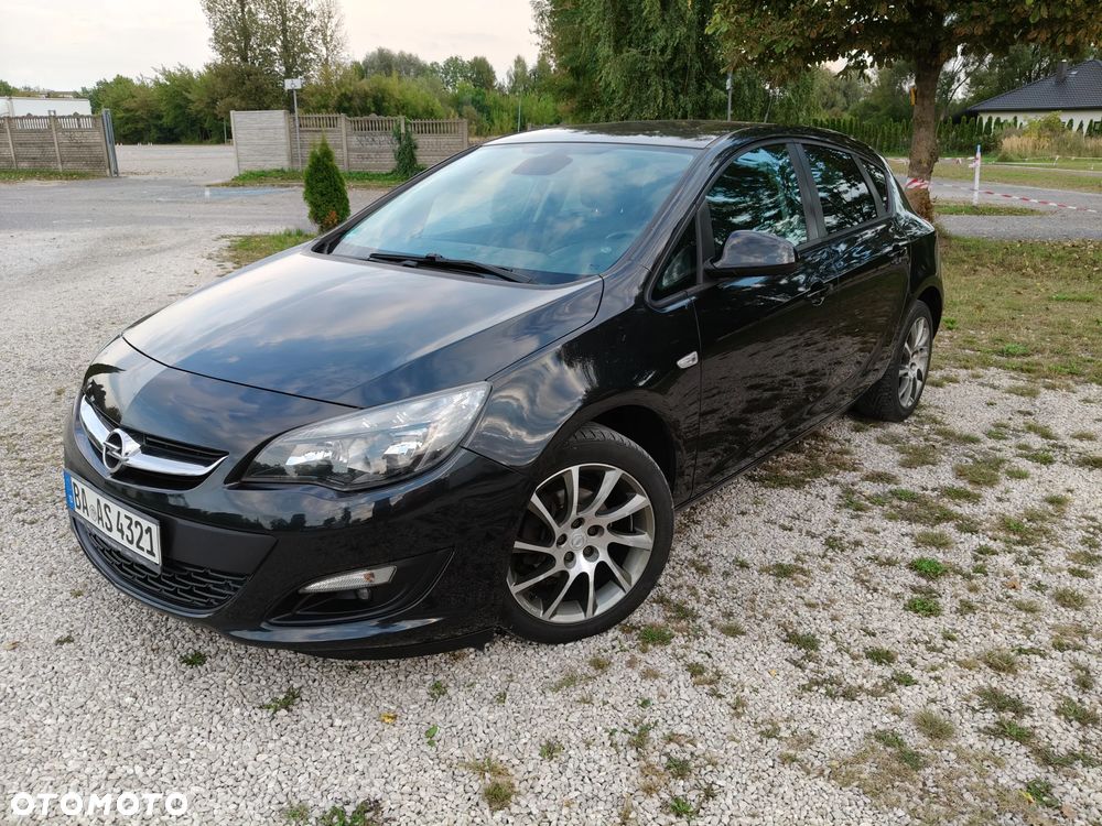 Opel Astra IV 1.4 T Cosmo - 9