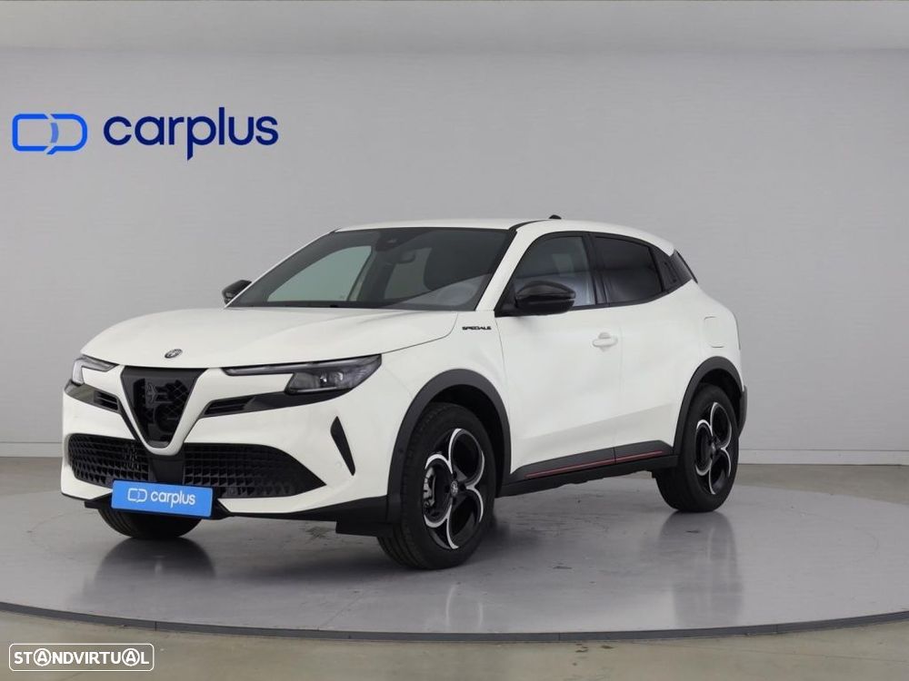 Alfa Romeo Junior 1.2 eDCT6 - 1