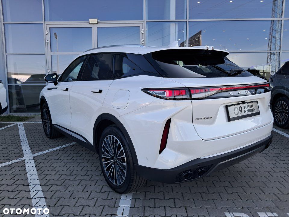 Omoda 9 1.5 Super Hybrid Exclusive AWD - 4