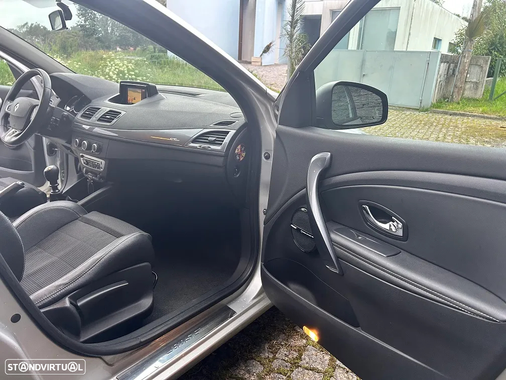 Renault Mégane Sport Tourer 1.5 dCi GT Line - 18