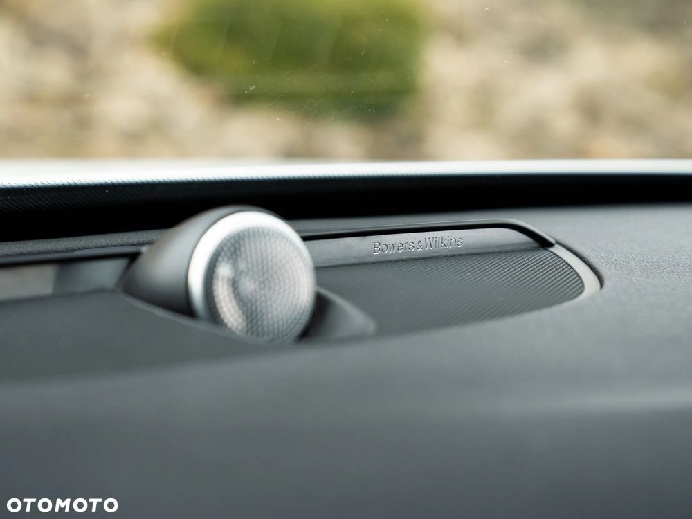 Volvo XC 90 - 23