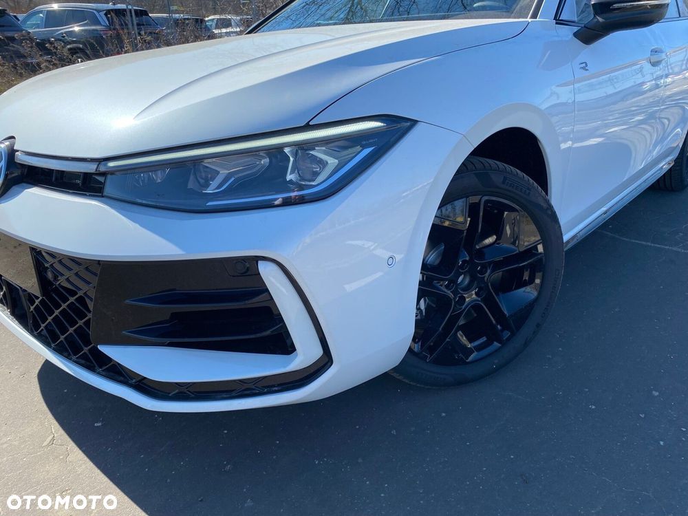 Volkswagen Passat 2.0 TSI 4Mot R-Line DSG - 3