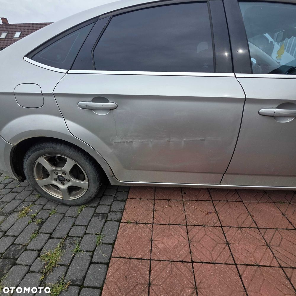 Ford Mondeo - 3