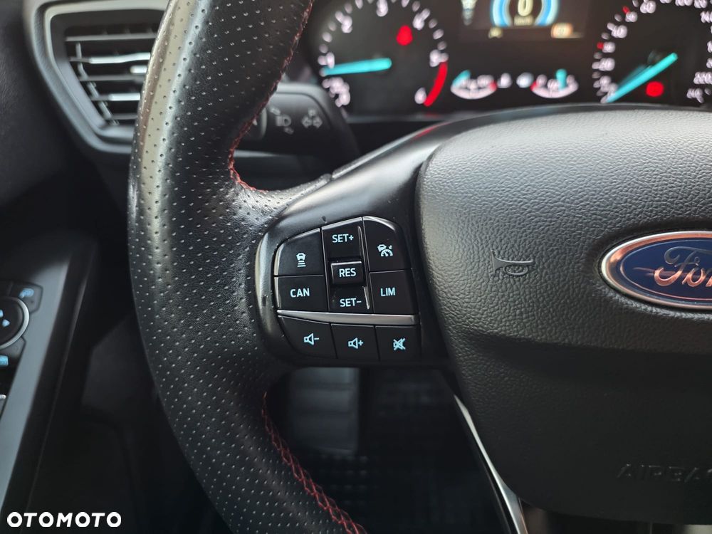 Ford Focus 2.0 EcoBlue ST-Line - 18