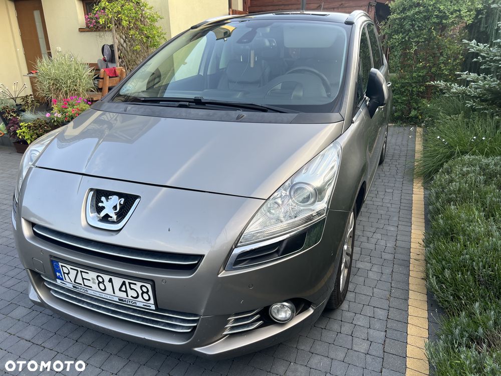 Peugeot 5008 - 2