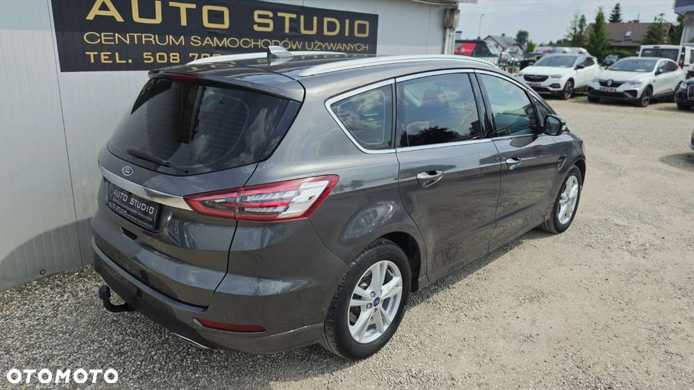 Ford S-Max 2.0 EcoBlue Titanium - 4