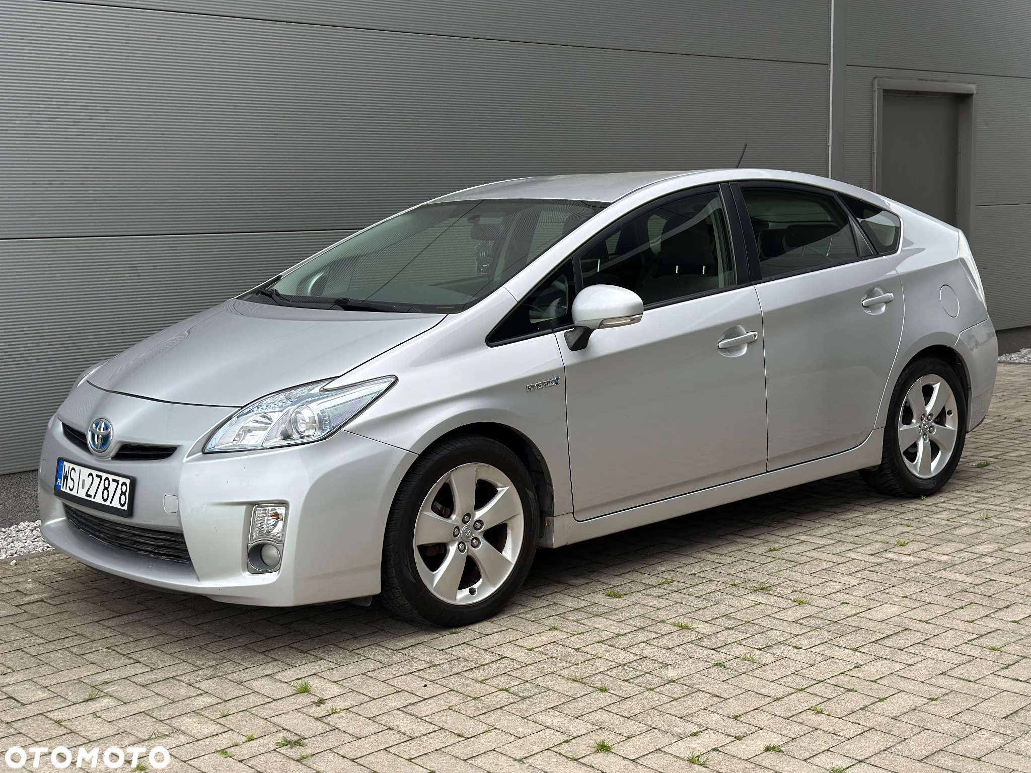 Toyota Prius 1.8 HSD Luna - 11