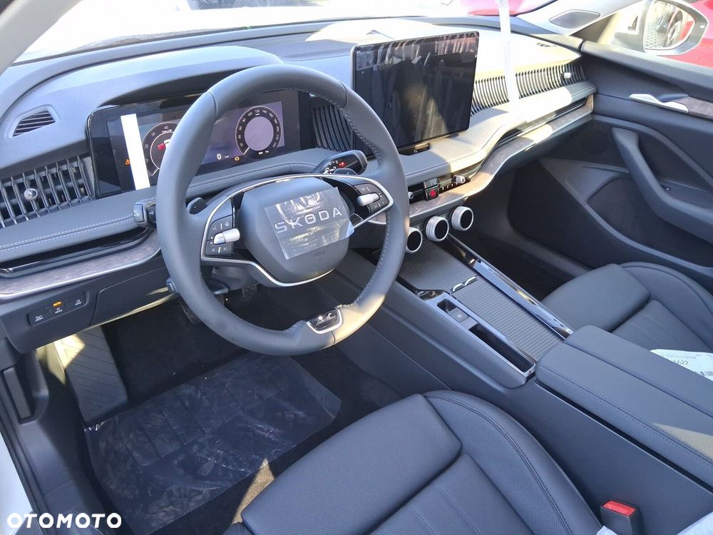 Skoda Superb 2.0 TDI SCR 4x4 L&K DSG - 5