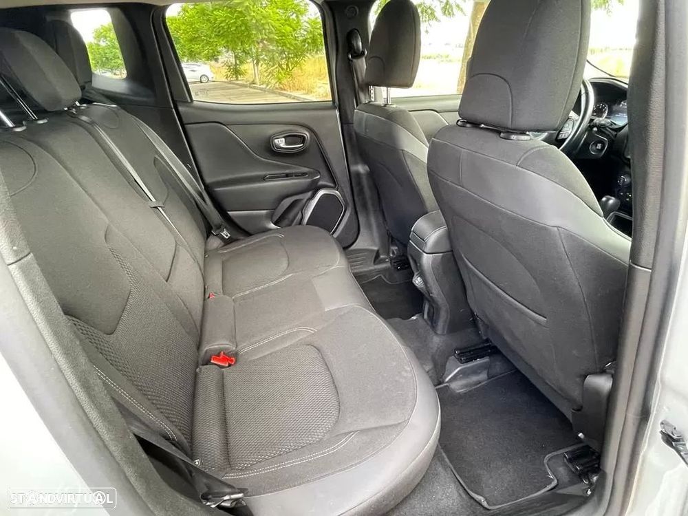 Jeep Renegade 1.6 MJD Limited DCT - 17