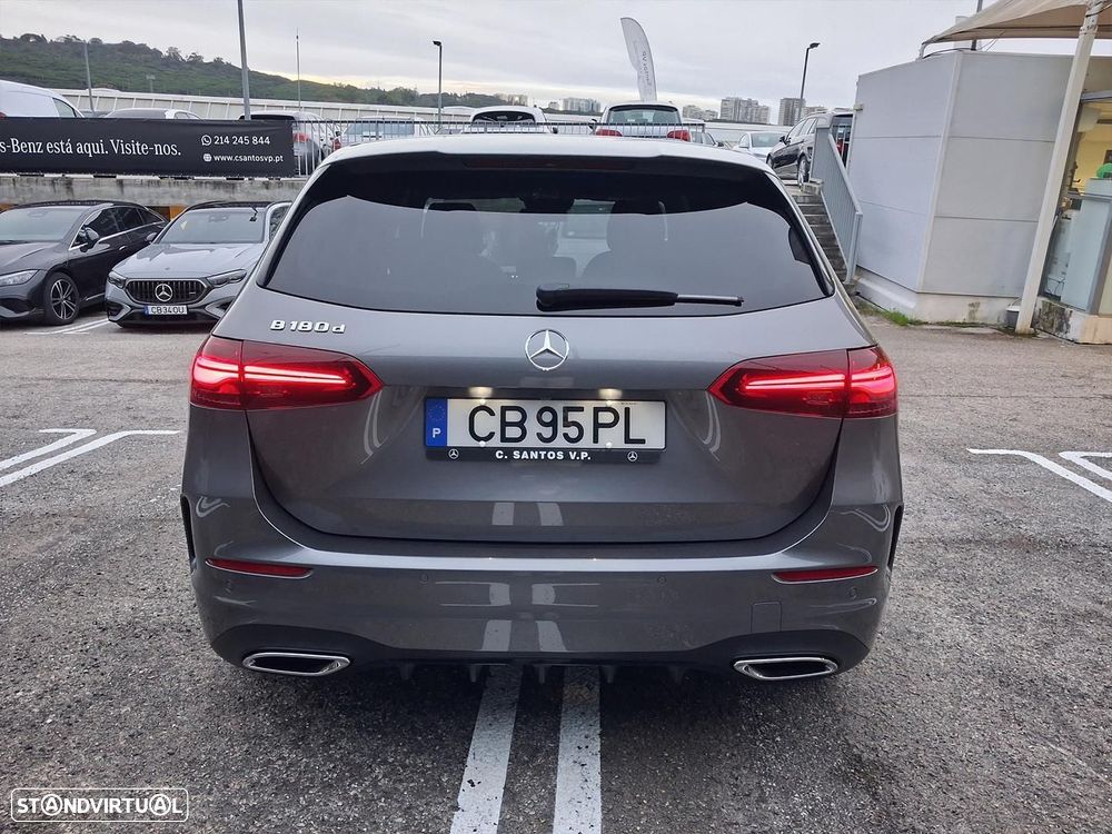 Mercedes-Benz B 180 - 7