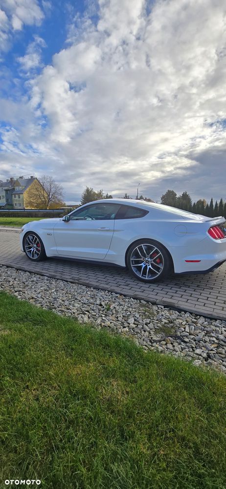 Ford Mustang 5.0 V8 GT - 4
