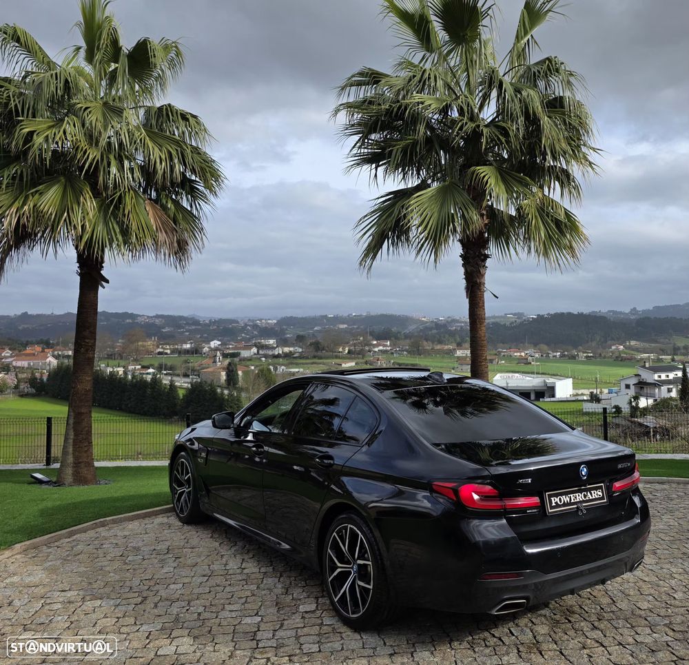 BMW 530 e Pack Desportivo M - 7