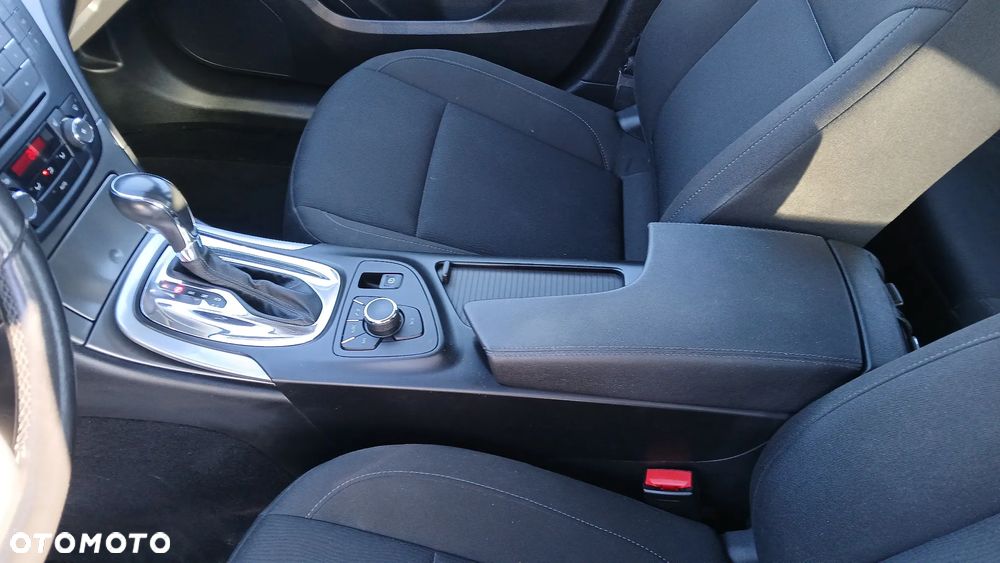 Opel Insignia 2.0 Turbo Automatik Design Edition - 16