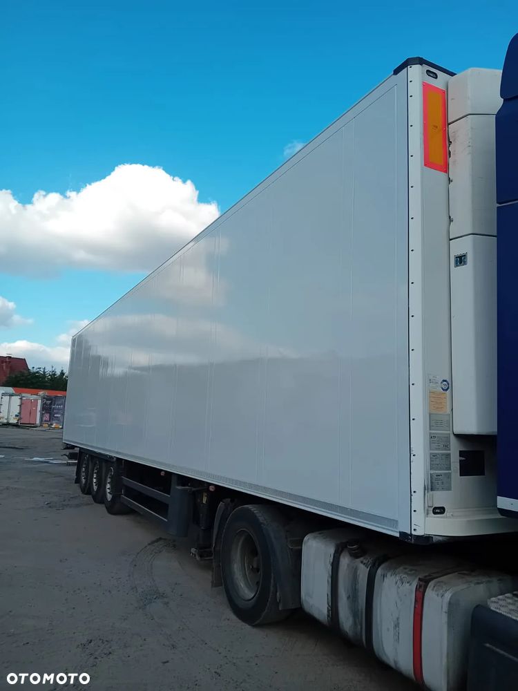 Schmitz Cargobull SKO 24/L - 1