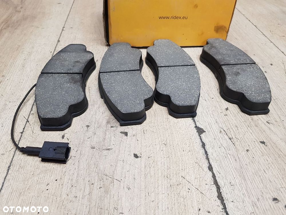Klocki hamulcowe przód Ridex 402B0711 Fiat Ducato 250 2.3 D 150 Multijet 148 KM - 2