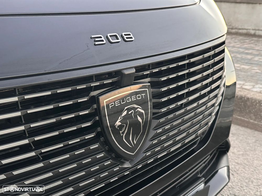 Peugeot 308 1.6 Hybrid Allure Pack e-EAT8 - 36