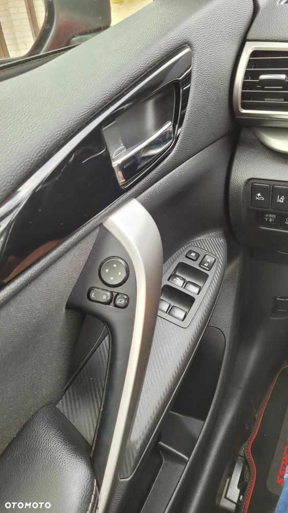 Mitsubishi Eclipse Cross 1.5 T GPF Intense - 10