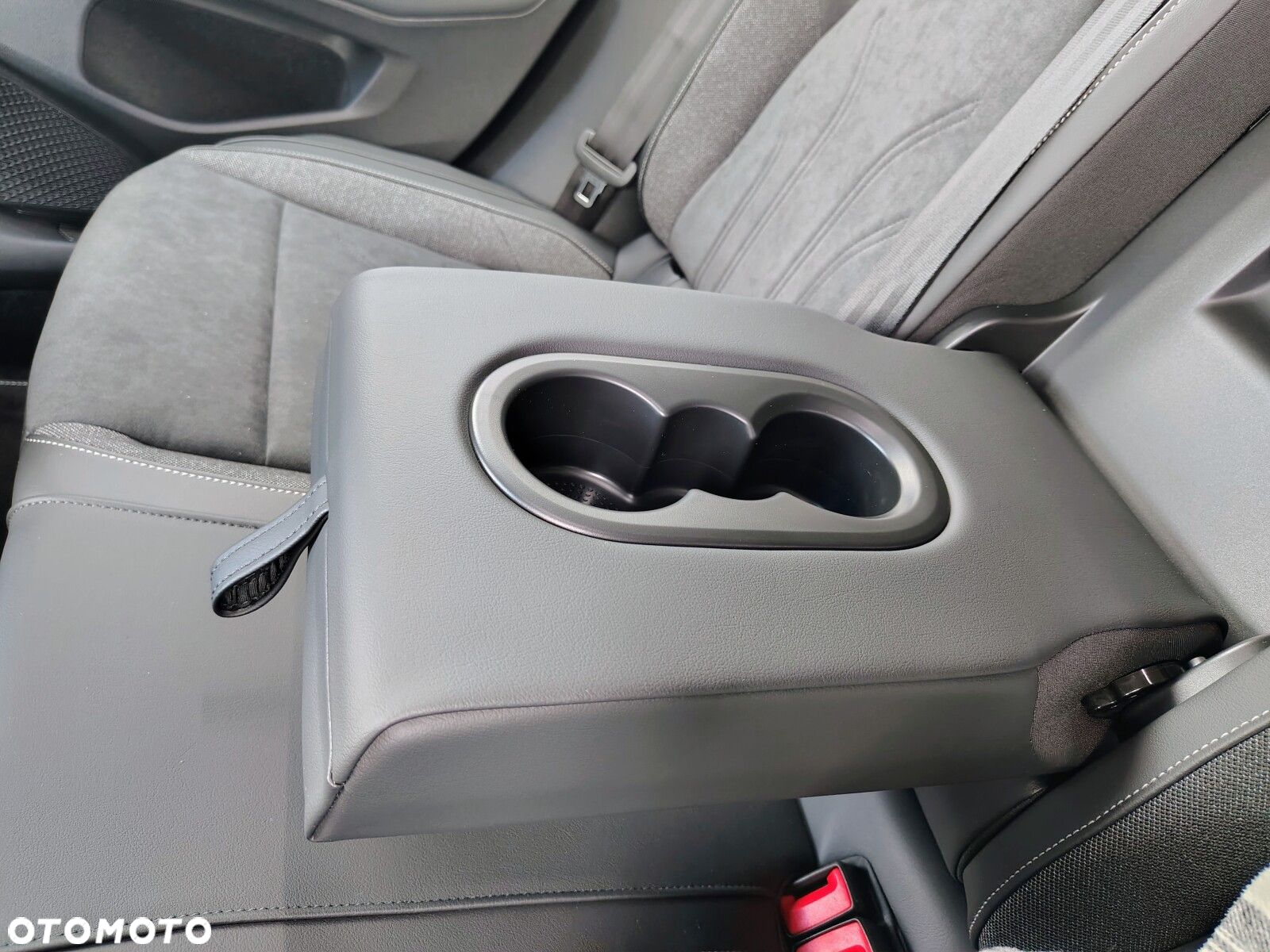 Volkswagen Golf - 23