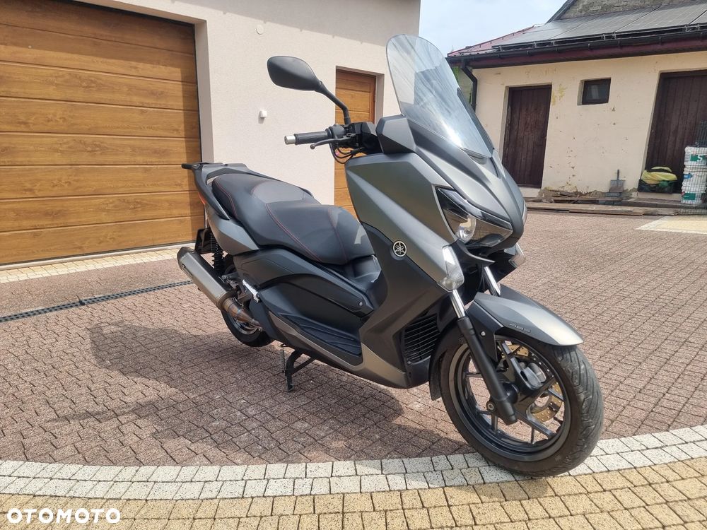 Yamaha X-max - 1