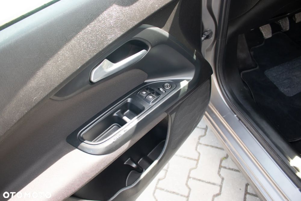 Fiat Tipo 1.4 T-Jet 16v Lounge EU6d - 14