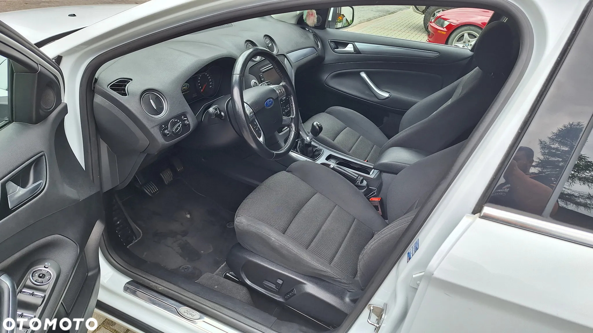 Ford Mondeo 1.6 Eco Boost Titanium - 2