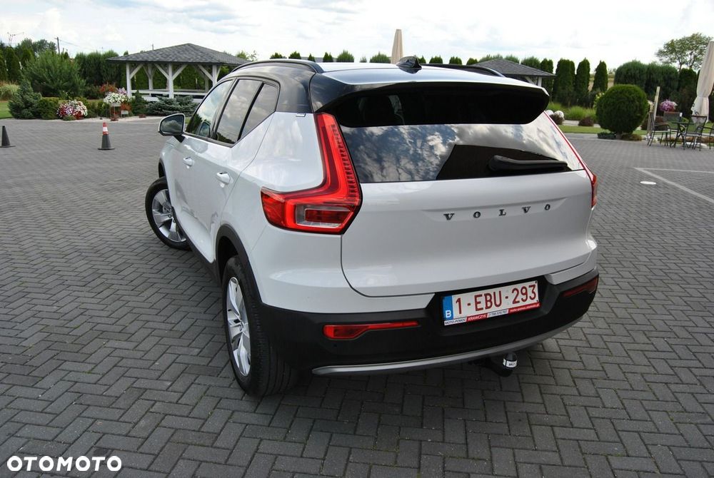 Volvo XC 40 T3 Momentum - 3