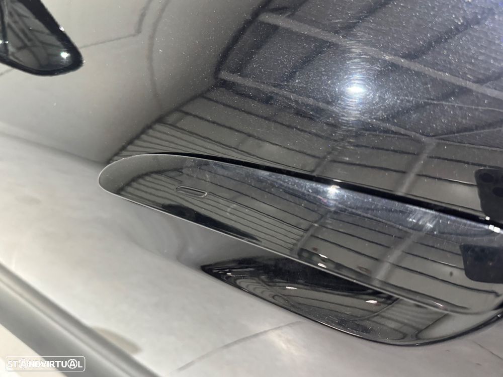 Porsche Taycan 4S - 37