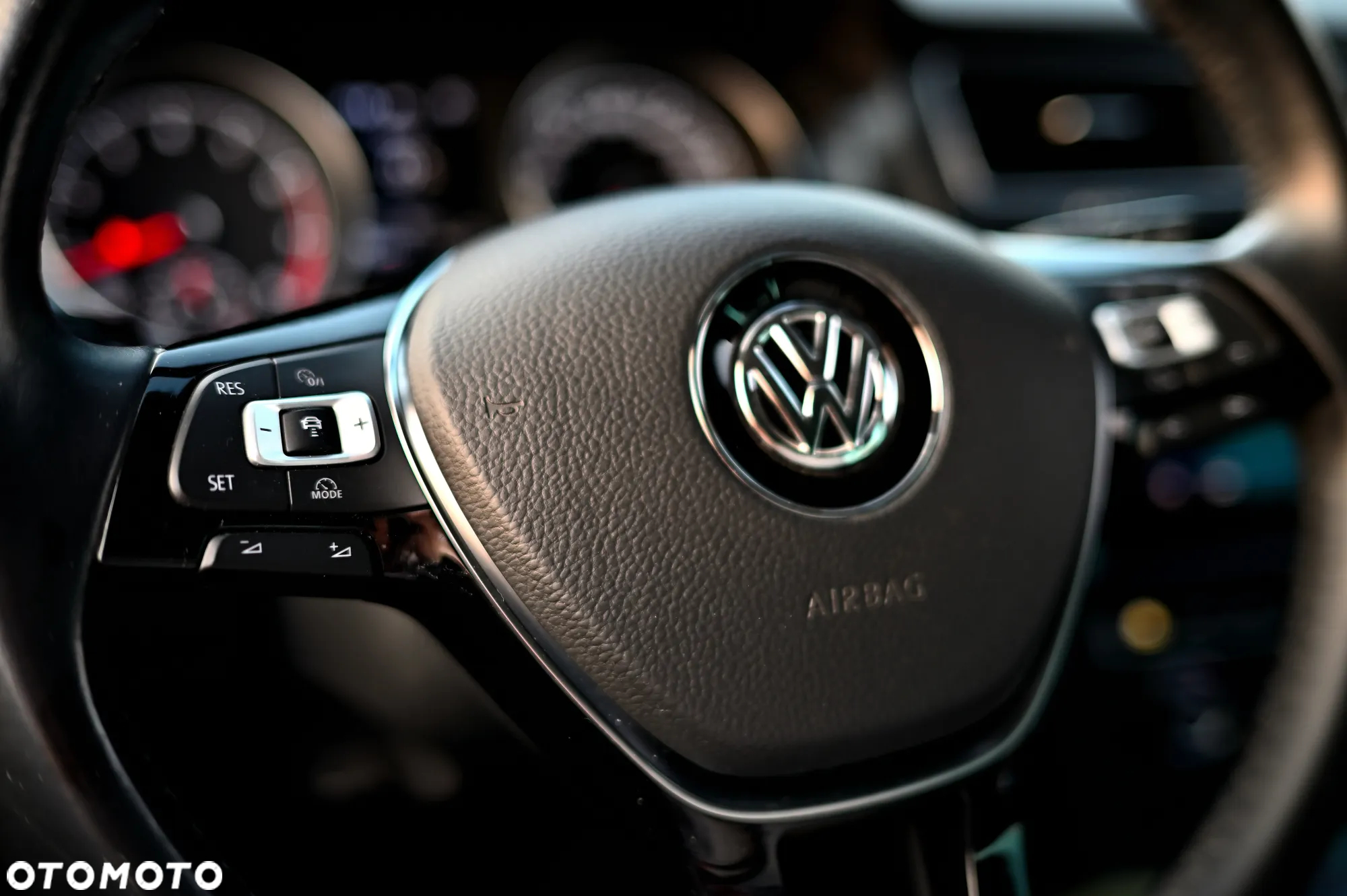 Volkswagen Golf Variant 1.5 TSI OPF R-Line - 14
