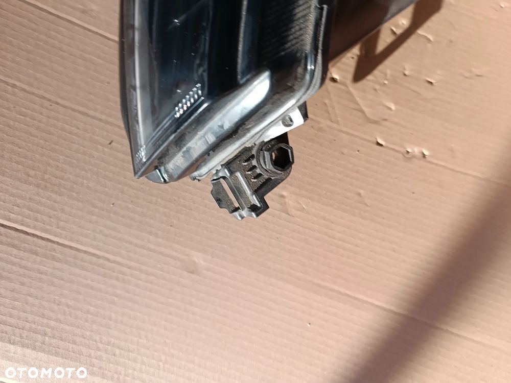 Skoda Karoq  lampa Full Led 57B941016B - 3